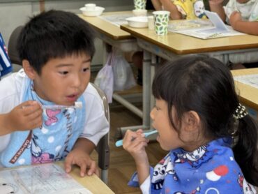 9/12（木）歯と口の健康づくり「１年　歯の王子様を守ろう！」