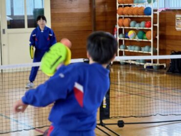 ３/４（水）　５年生、テニピンを体験